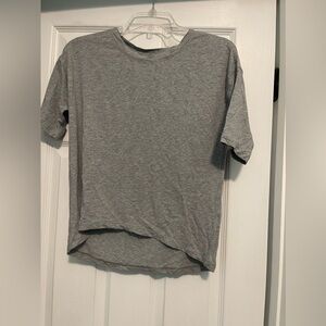 Lululemon short sleeve gray shirt